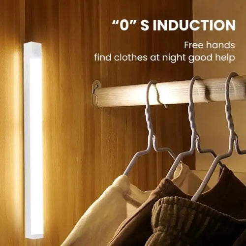 Luz bajo cama con sensor movimiento